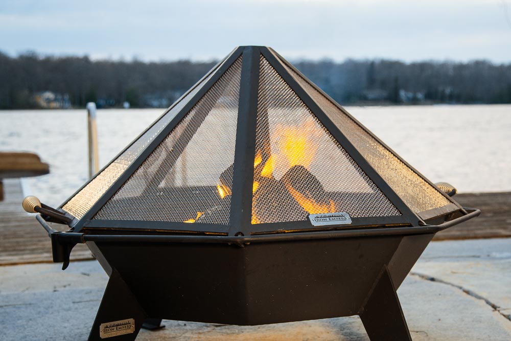 3 Cottager Stainless Spark Screen, How To Use Fire Pit Grater