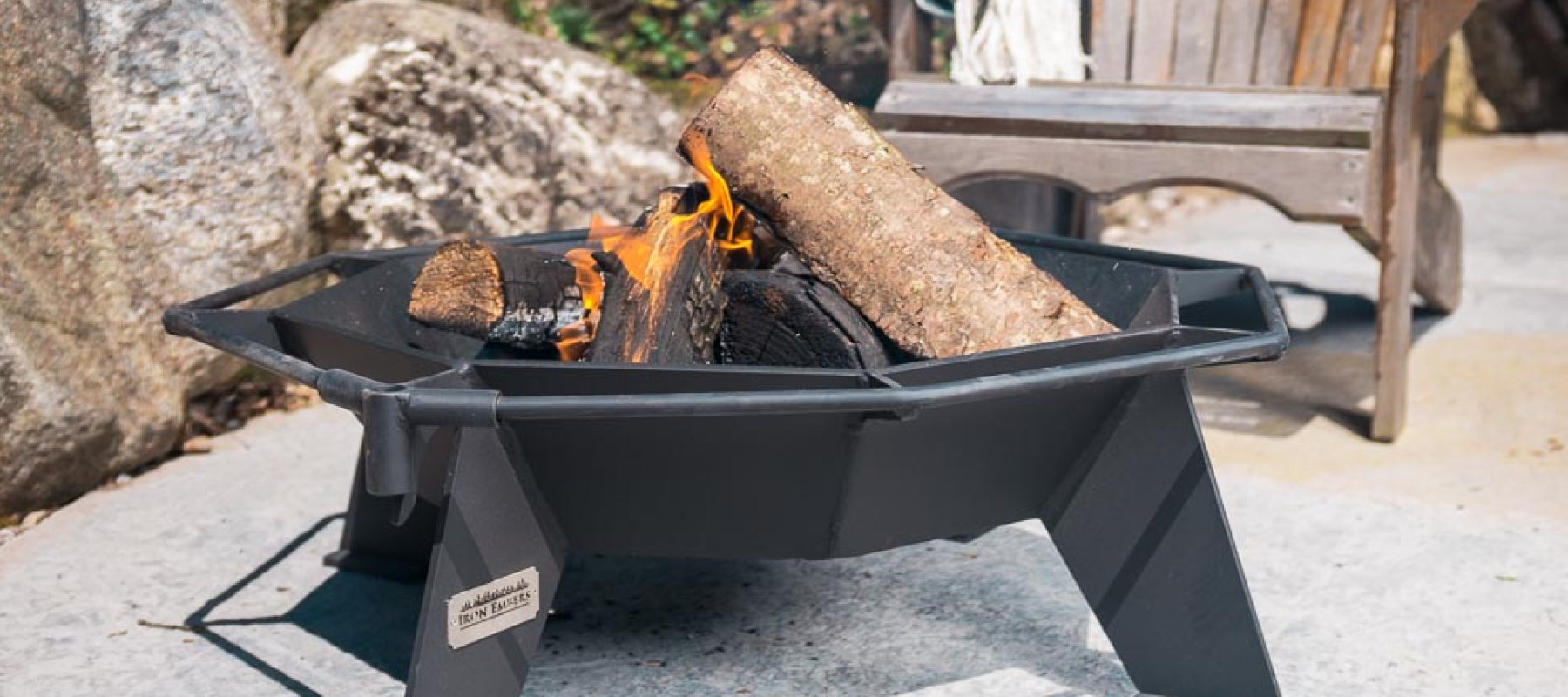 Octagonal Cottager Fire Pit Cooking Iron Embers