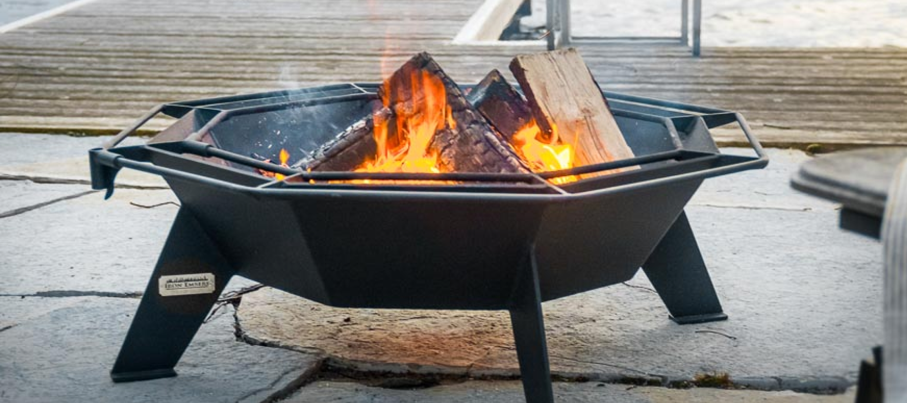 Octagonal Cottager Fire Pit Cooking Iron Embers